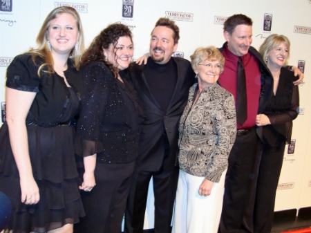 terry-fator-red-carpet-gala-premiere 075